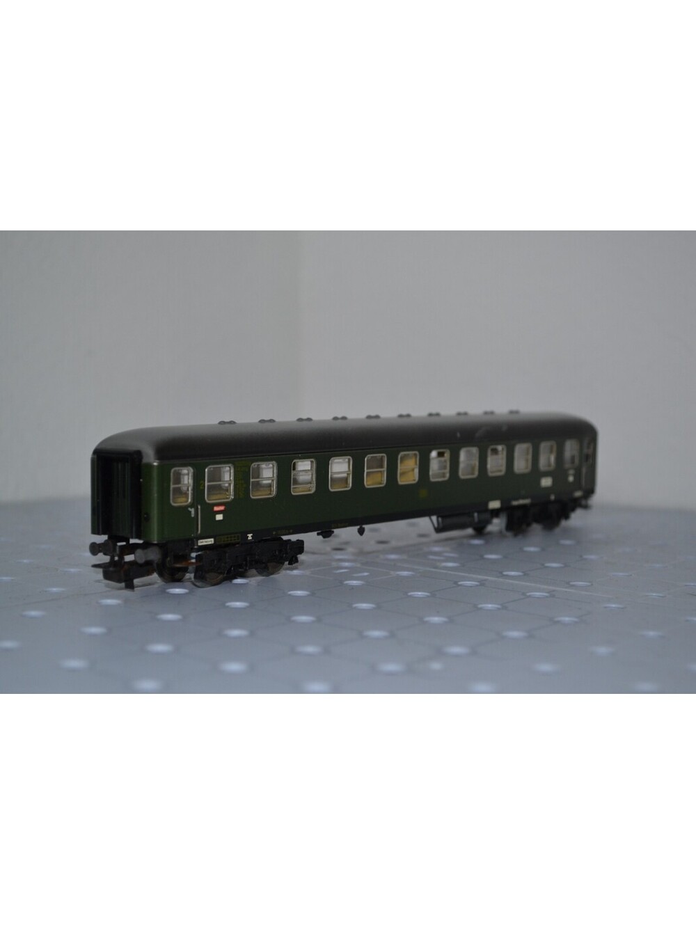Vintage Marklin HO 4022 Metal DB Passenger Car 2nd. Class Express (DZUG) - Picture 2 of 11